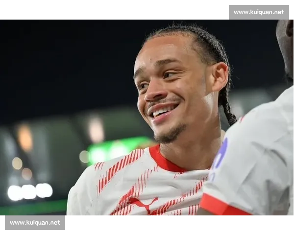 哈维 - 西蒙斯转会遇冷：莱比锡标价 7000 万欧仍无人问津