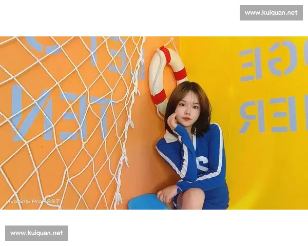 毕业季逆袭！邪修歪招 30 天矫正体态，求职照秒变气质大片