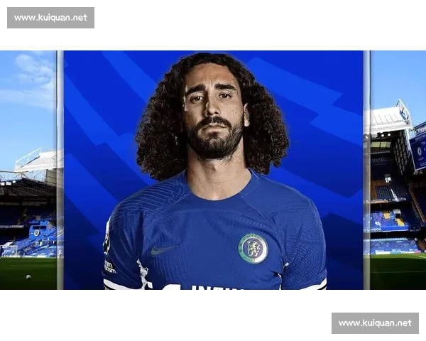 库库雷利亚度假晒照！身着德罗巴战袍致敬蓝军传奇